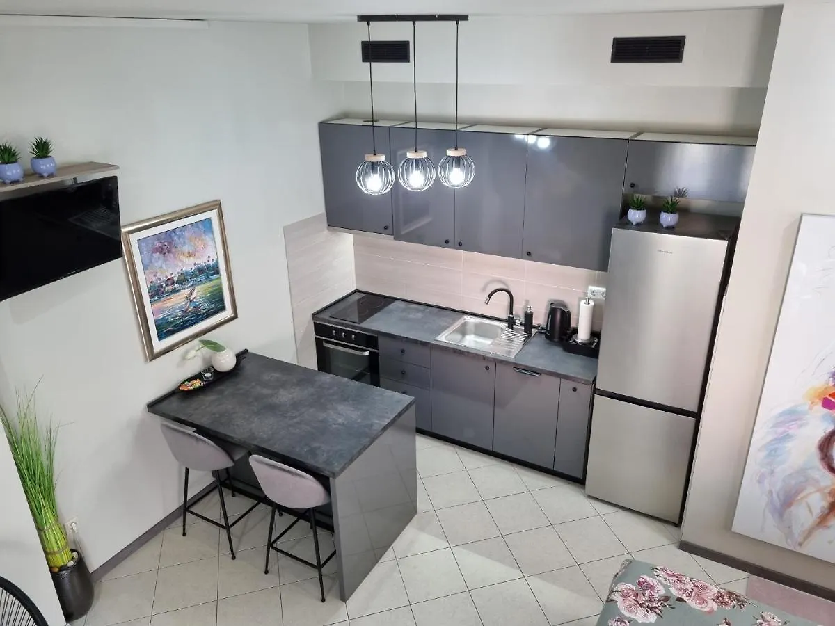 Onlystudio With Free Parking Zadar Apartment